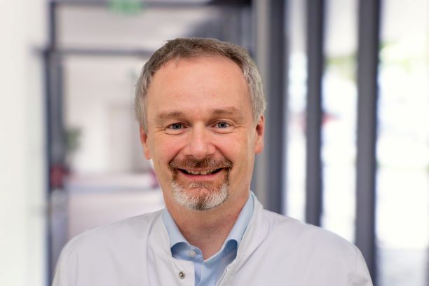 Herr PD Dr. med. Andreas Schnelzer