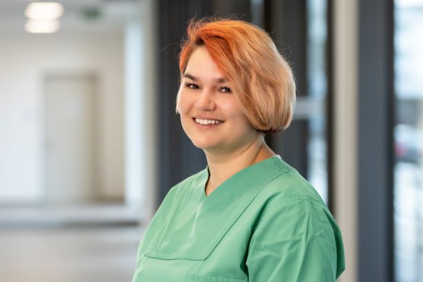 Frau Bettina Wolfertstetter