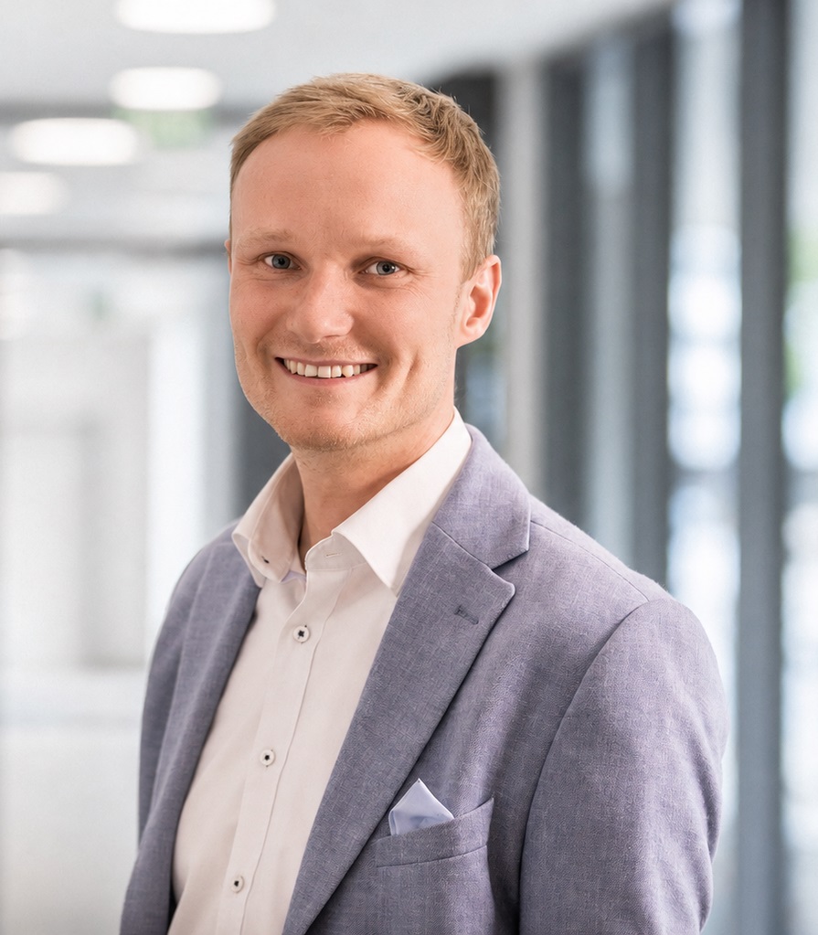 Herr Matthias Scherm